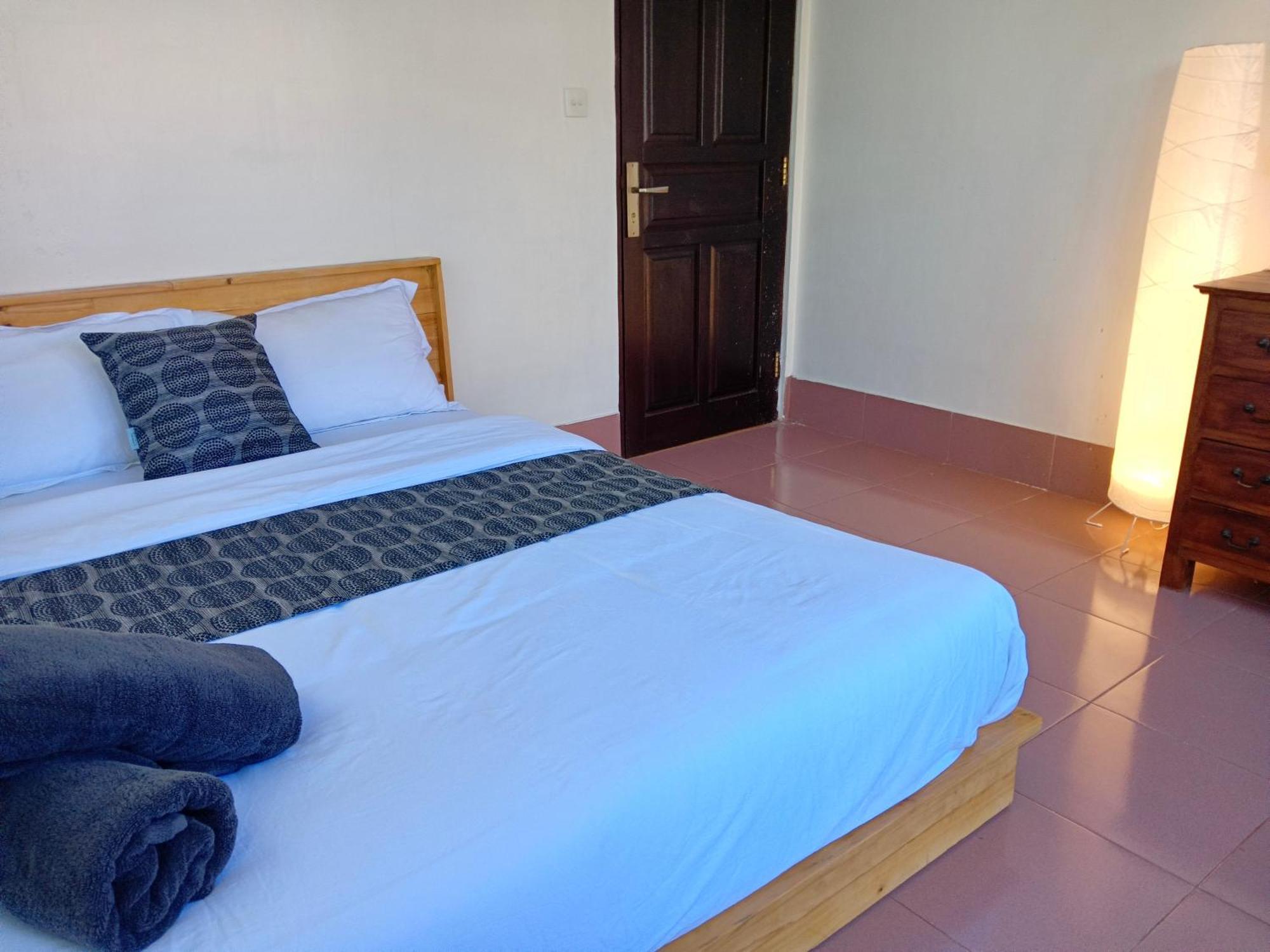 Mama Mega Homestay Pesanggaran Exterior foto